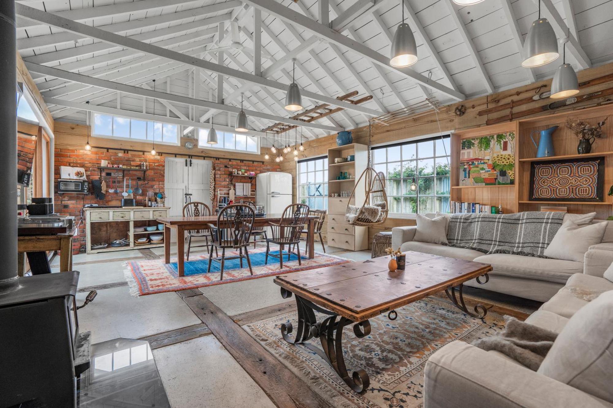 The Longwood Barn Villa Featherston ภายนอก รูปภาพ