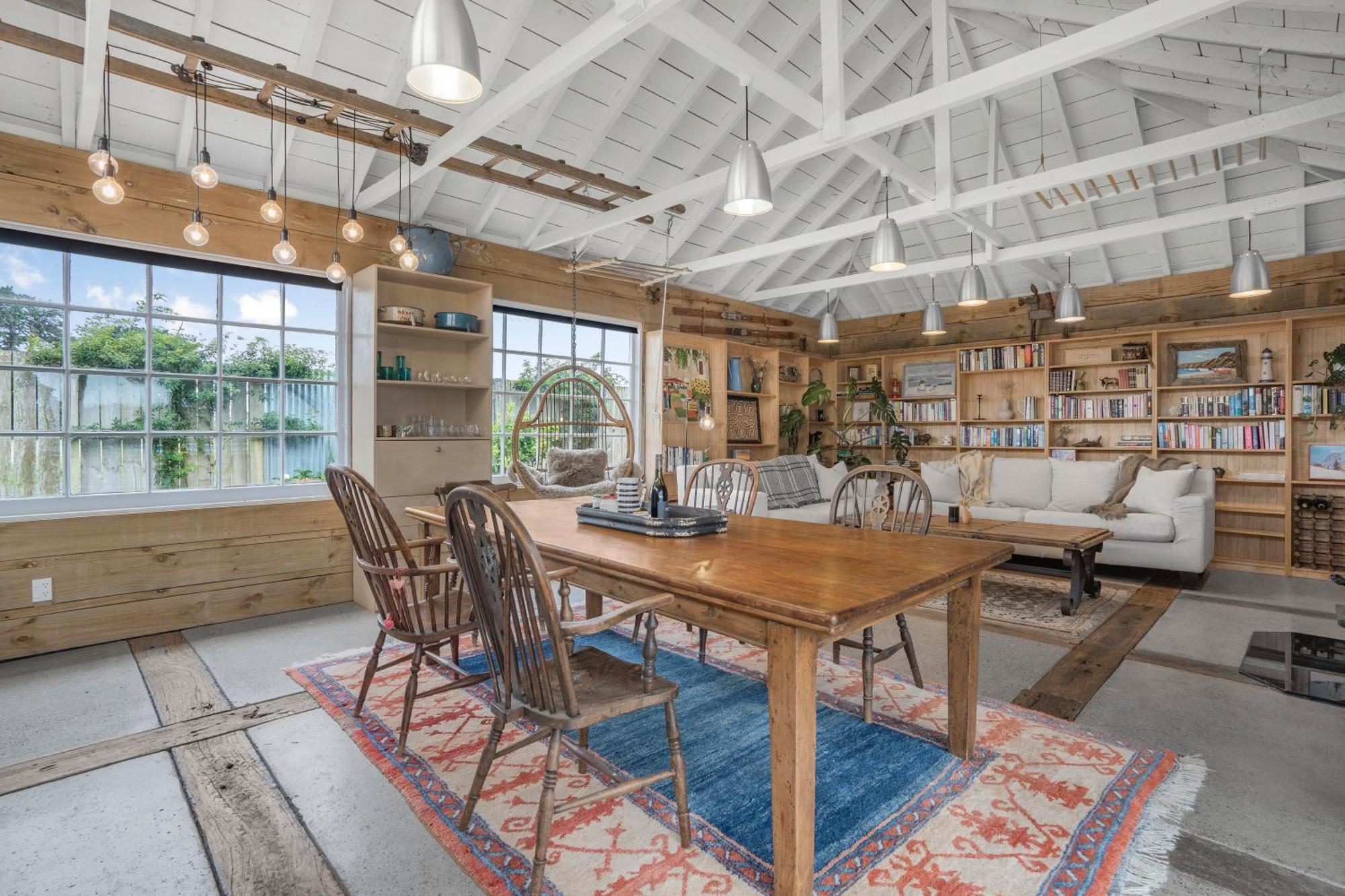 The Longwood Barn Villa Featherston ภายนอก รูปภาพ